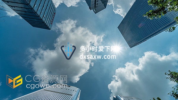 仰拍重庆城市CBD写字楼建筑群天空延时实拍素材